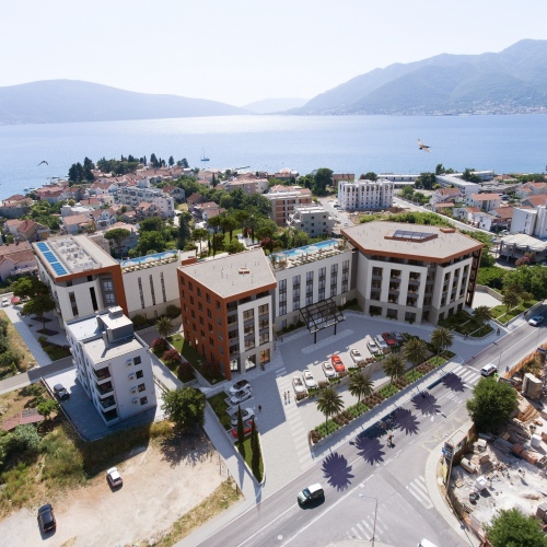 Tivat 1+1 Rezidans